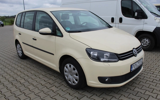 Volkswagen Touran cena 25700 przebieg: 455600, rok produkcji 2016 z Orzesze małe 211